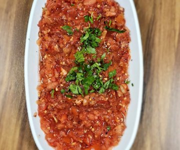 Ezme Salatası